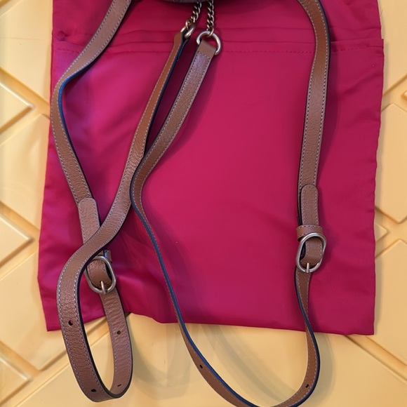 Gucci x Disney Mini Vintage GG Supreme Mickey Mouse Round Backpack - Picture 6 of 12